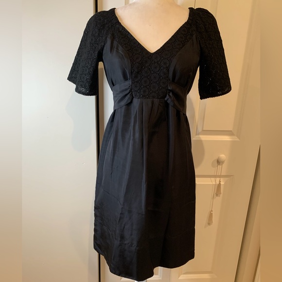 Banana Republic Silk Embroidered Tie Back Dress 👗 - Picture 1 of 6